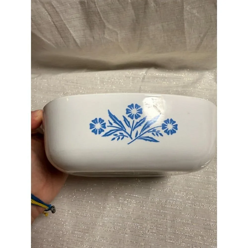Vintage Corning Ware P-1-B Cornflower 1 Quart Square Casserole Dish with Lid